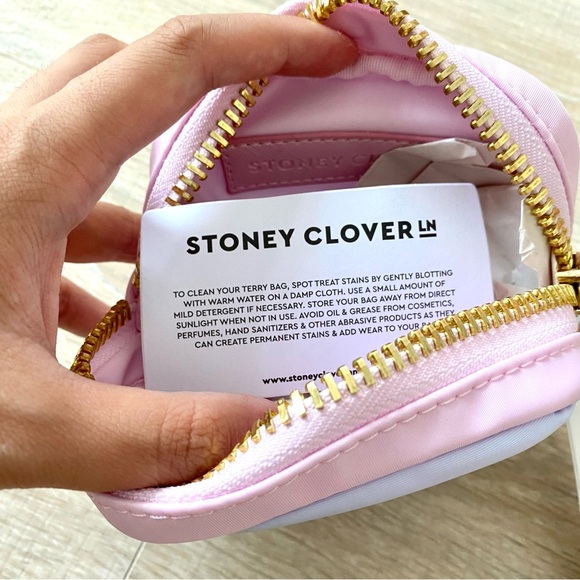 Stoney Clover Lane Daisy Mini Pouch - Picture 4 of 7